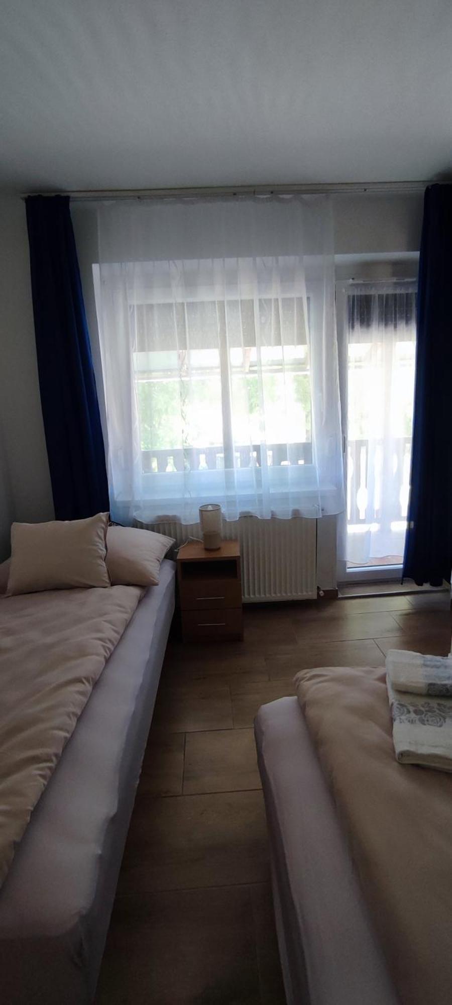 Bazsi Apartman Hajdúszoboszló Eksteriør bilde